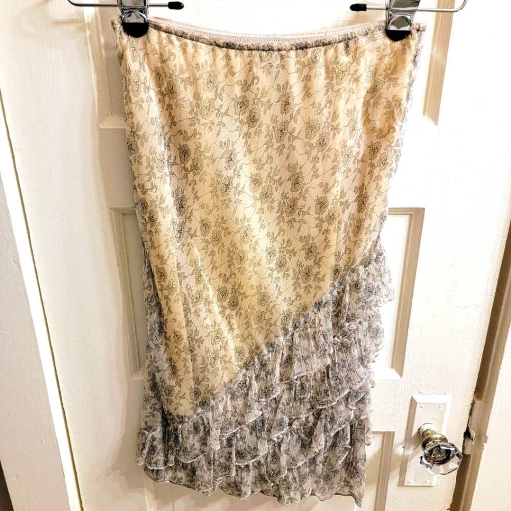 Lux by Urban Outfitters Ruffled Skirt XS